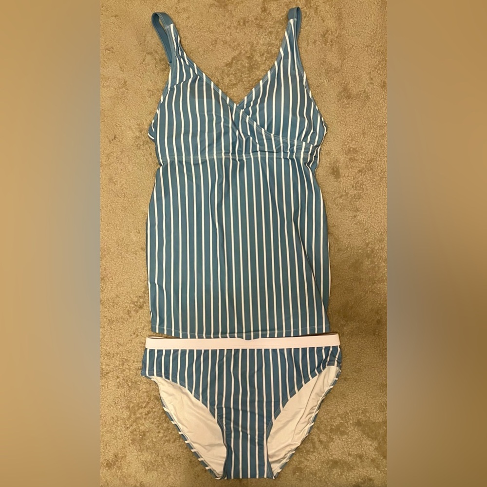 Kindred Bravely tankini top and bikini bottom